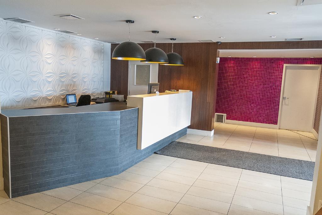 Motel Labarre Longueuil Extérieur photo