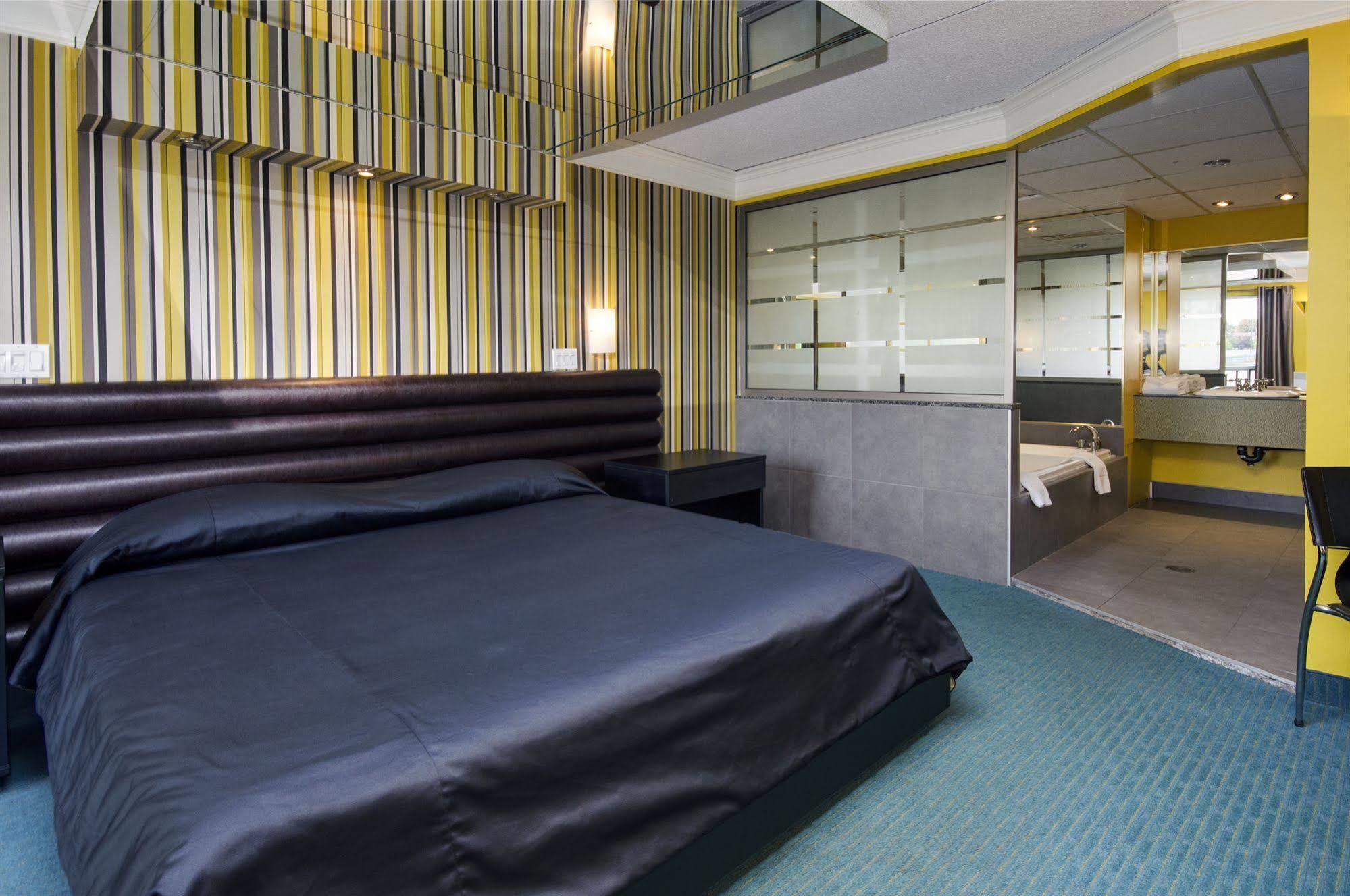 Motel Labarre Longueuil Extérieur photo