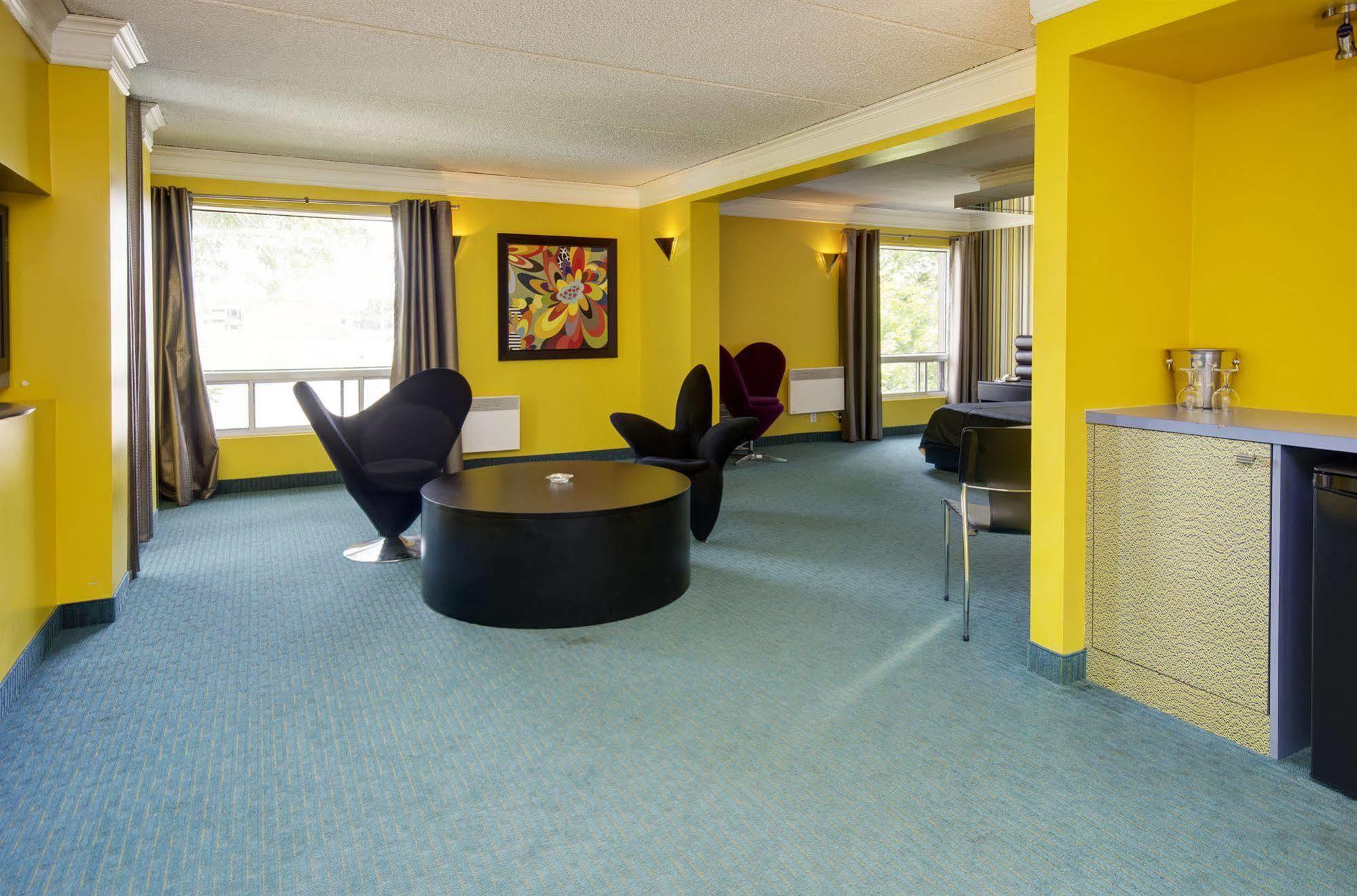 Motel Labarre Longueuil Extérieur photo