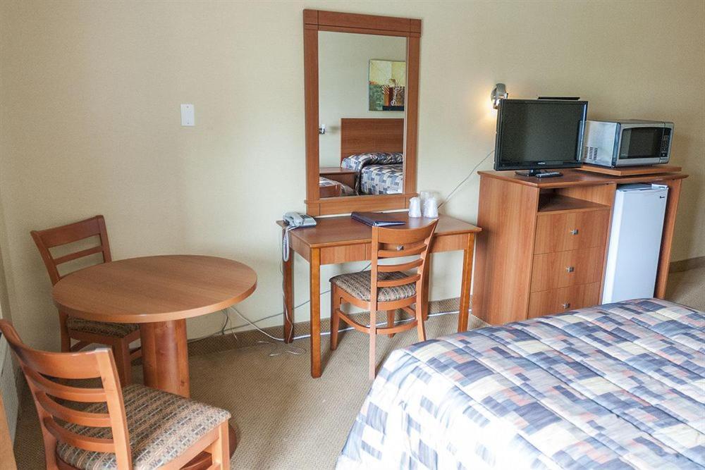Motel Labarre Longueuil Extérieur photo